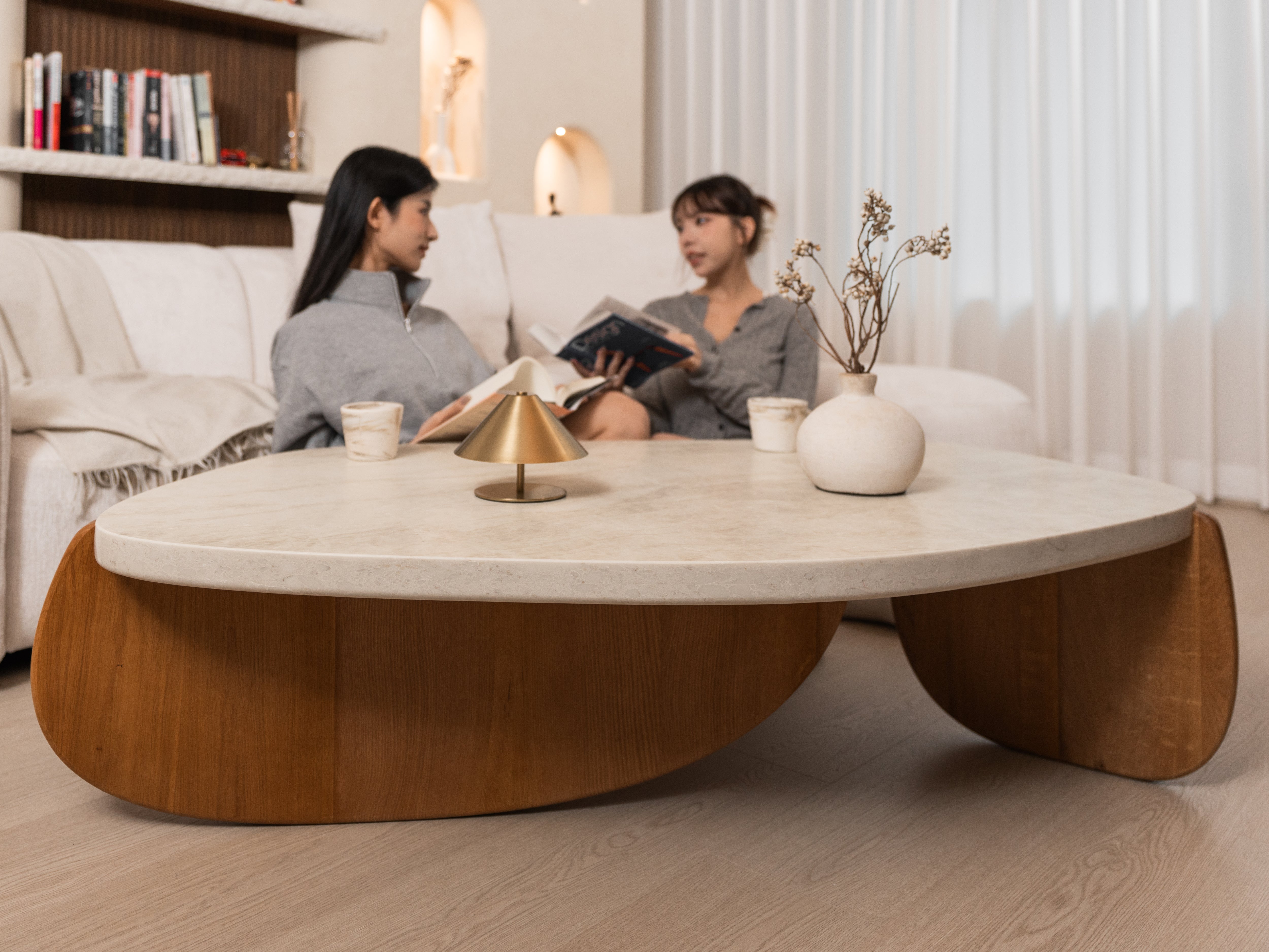 石嶼茶几 Stone Isle - L